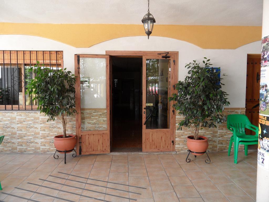 Hotel Las Flores Tolox Exterior photo